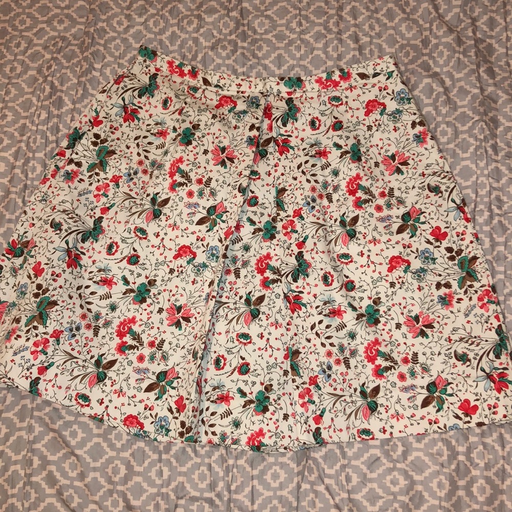 Gap Floral Box Pleat Skirt